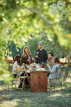 Olio Bello Lakeside Glamping - Accommodation Bookings 1
