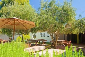 Olio Bello Lakeside Glamping - Accommodation Bookings 3