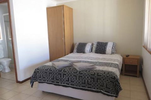 Blackrock Tourist Park - Accommodation Bookings 4