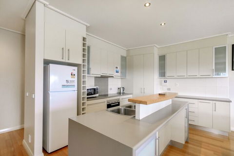 The Terrace - Accommodation Bookings 6