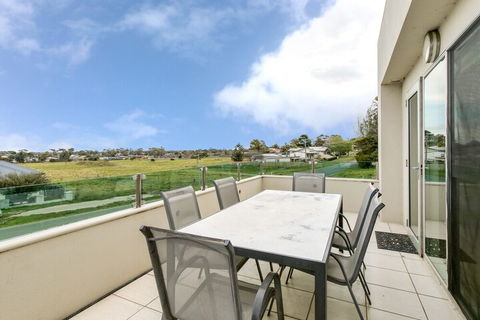 The Terrace - Accommodation Bookings 1