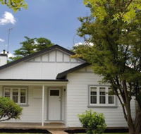 The Sampson - Orange - Accommodation Bookings