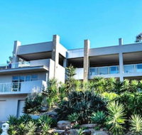 Hollywood Tree House - Accommodation Bookings