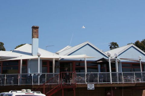 Beauty Point Waterfront Hotel - Accommodation Bookings 1