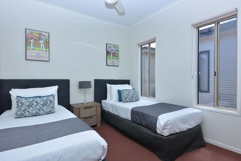 Sundowner Cabin And Tourist Park - Accommodation Bookings 6