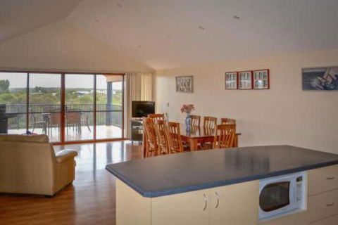 The Curly Seahorse - Accommodation Bookings 3