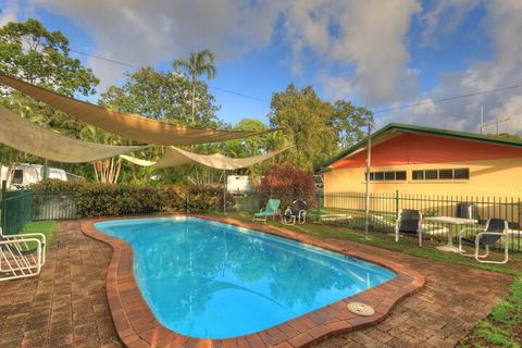 Flying Fish Point Tourist Park - Accommodation Bookings 3