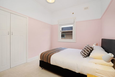 Newcastle Executive Homes - Cooks Hill Cottage - Accommodation Bookings 2