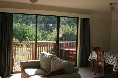 Strathmore Farm B & B - Accommodation Bookings 2