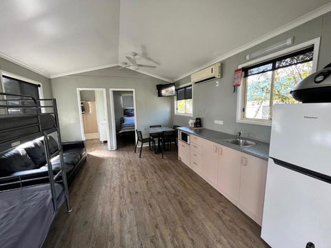 Kingfisher Caravan Park - Accommodation Bookings 3