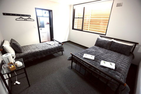 Panania Hotel - Accommodation Bookings 0