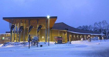 Alyeska - Accommodation Bookings 5