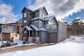Alyeska - Accommodation Bookings 6