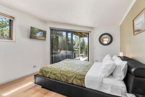 Achilles - Accommodation Bookings 5
