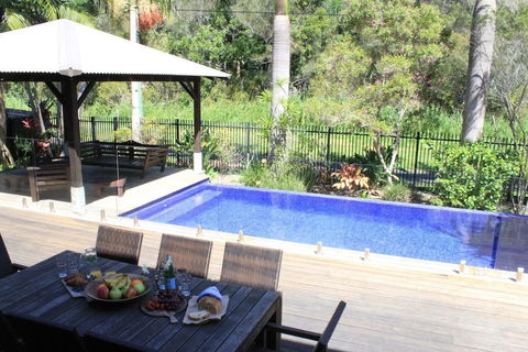 Away On Shirley Lane - Accommodation Bookings 3