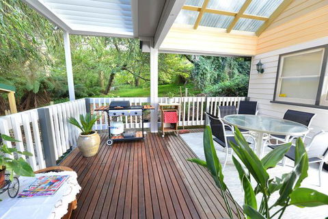 Aura Of The Dandenongs - Accommodation Bookings 1