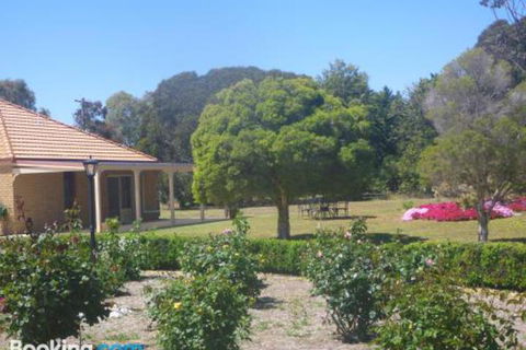 Fairways Bed & Breakfast At Jerilderie - Accommodation Bookings 3