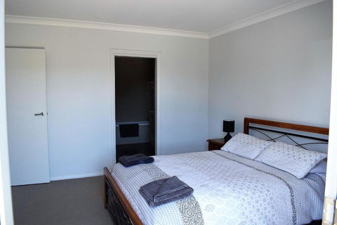 Griffith Prestige Apartments - Accommodation Bookings 4