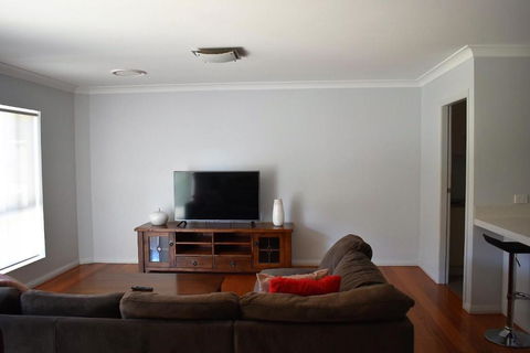 Griffith Prestige Apartments - Accommodation Bookings 6