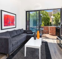 Class Style and Location in Carlton - Accommodation Bookings