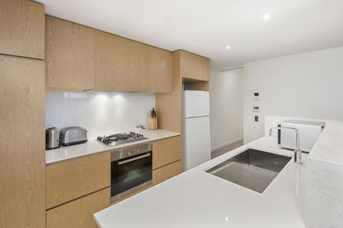 Edgewater 108 - Accommodation Bookings 3