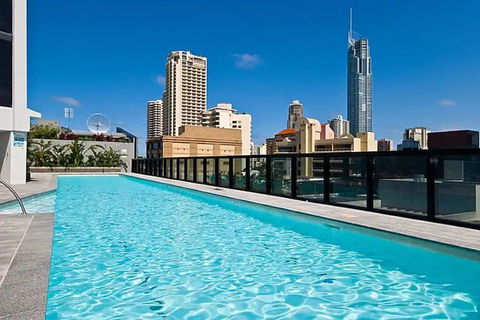 Apartment Stay Circle On Cavill - Accommodation Bookings 2