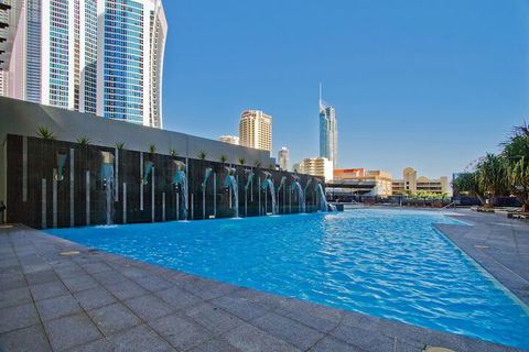 Apartment Stay Circle On Cavill - Accommodation Bookings 3