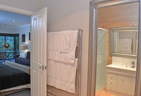 Aroha - Accommodation Bookings 1