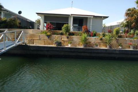 M & Ts Waterfront Bed & Breakfast - Accommodation Bookings 0
