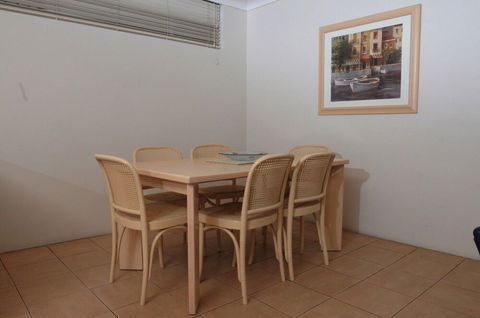 Anglesea Beachfront Court Holiday Units - Accommodation Bookings 3
