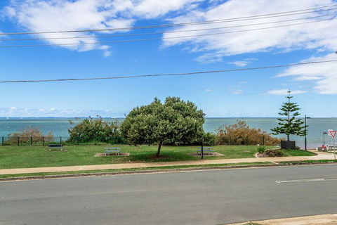 Amazing Ocean Views - Accommodation Bookings 7