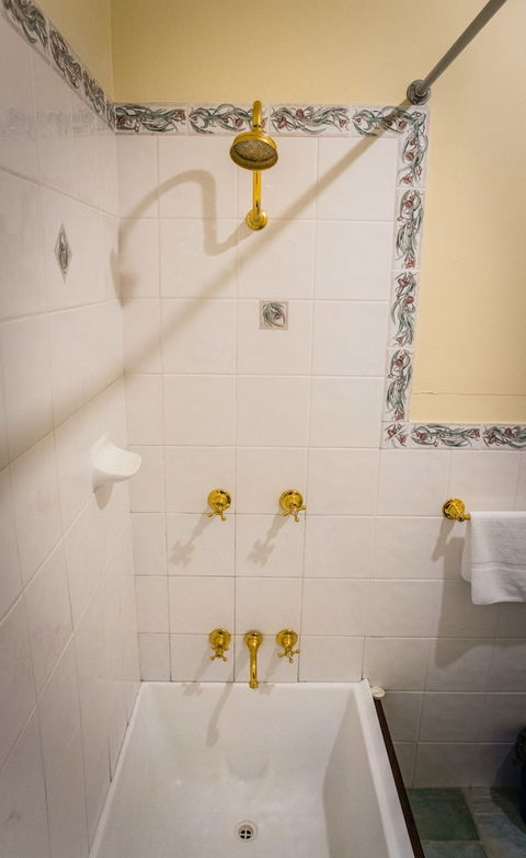 Whispering Pines Cottages - Accommodation Bookings 0