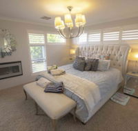 Magnificent Beach Retreat - Accommodation Bookings