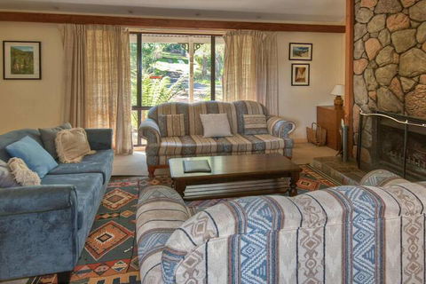 Camelot Cottage - Accommodation Bookings 1