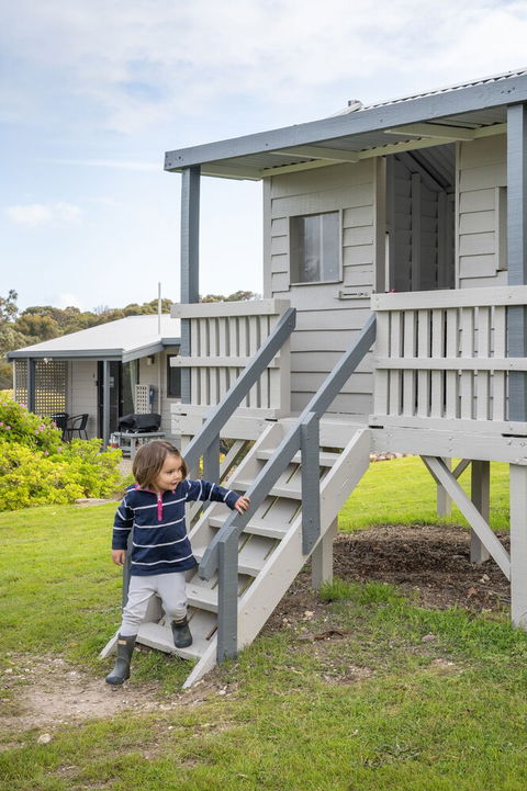Emu Bay Holiday Homes - Accommodation Bookings 1