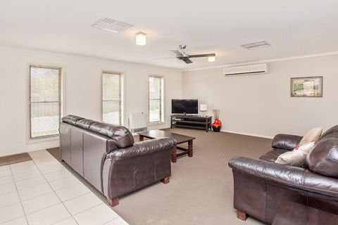 Ulmara 2 - Accommodation Bookings 6