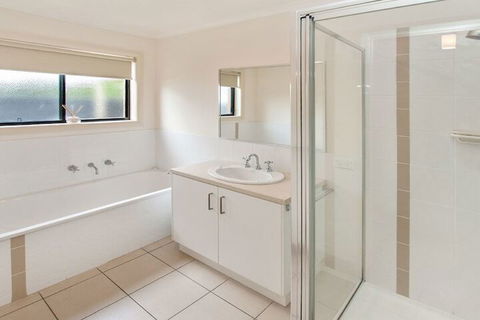 Ulmara 2 - Accommodation Bookings 3