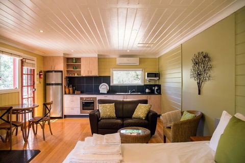 Avalon Private Spa Villa - Adults Only - Accommodation Bookings 2