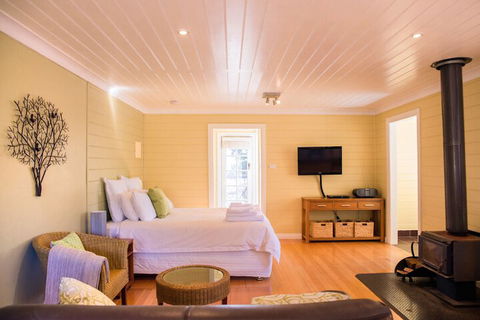 Avalon Private Spa Villa - Adults Only - Accommodation Bookings 1