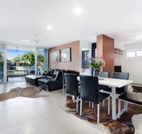 Waterford Private Apartments - Accommodation Bookings