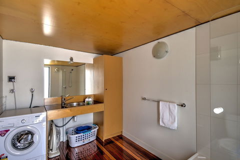 Footprints 2 - Accommodation Bookings 5