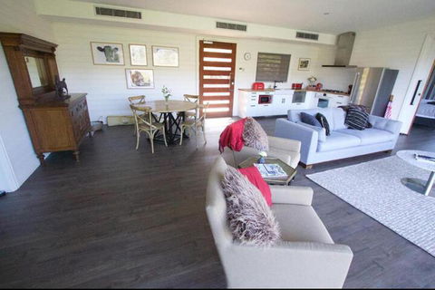 Amaroo Valley Springs - Accommodation Bookings 4