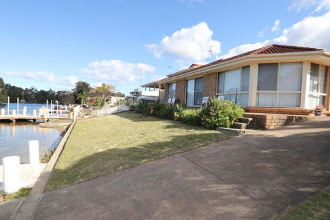 Fishermans Delight Waterfront - Accommodation Bookings 4