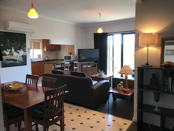 Hill's Creek Holiday Home - Accommodation Bookings 0