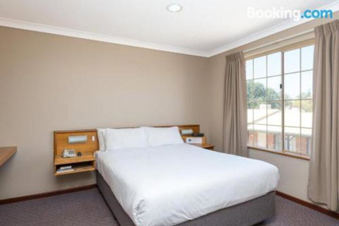 MIDAS MOTEL KALGOORLIE - Accommodation Bookings 2