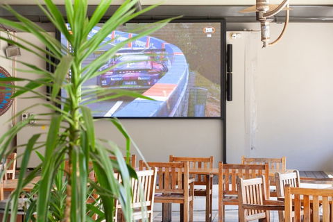 Bateau Bay Hotel - Accommodation Bookings 5