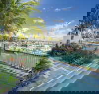 Blue on Blue Apartment 912 - Accommodation Bookings