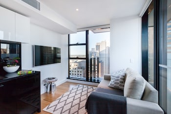 LOGAN, 2BDR Melbourne Apartment - Accommodation Bookings 0