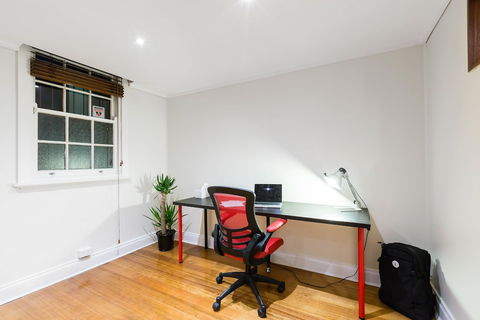 HELENA, 2BDR Fitzroy House - Accommodation Bookings 1