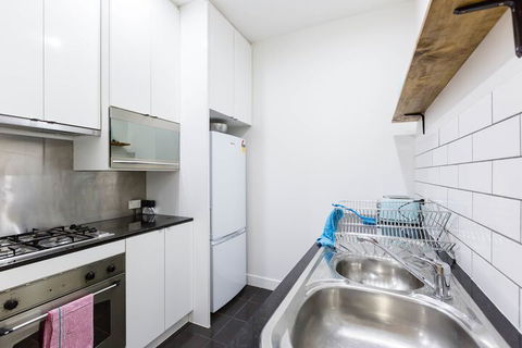 HAZEL, 3BDR Melbourne Apartment - Accommodation Bookings 2